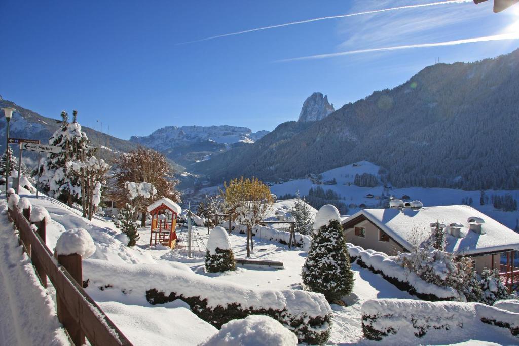Hotel Talblick Ortisei Eksteriør billede