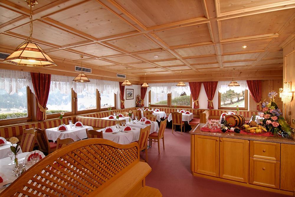 Hotel Talblick Ortisei Eksteriør billede